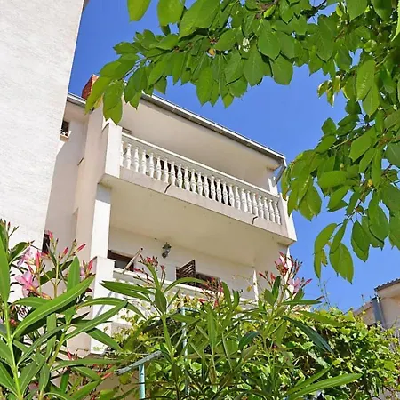 Zadro Apartment Tribalj