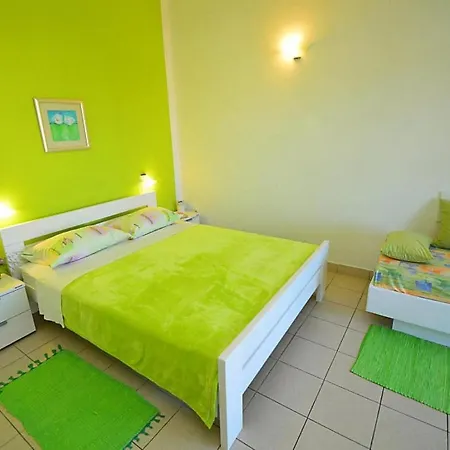 Zadro Apartment Tribalj