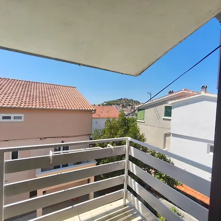 Zadro * Tribunj (Sibenik-Knin)