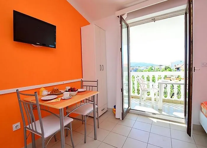 Zadro Apartment Tribalj